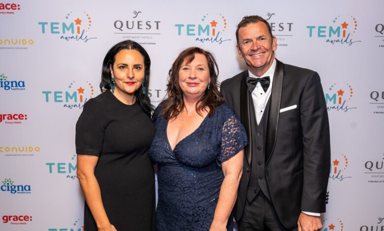 Quest GM Brand & ESG, Anthea Dimitrakopoulos, Founder The Employee Mobility Institute, Deborah de Cerff, and Quest MD David Mansfield at the TEMi Awards 2023